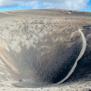拉森火山国家公园｜我爬进了火山的中心...