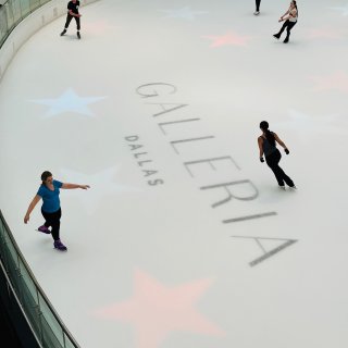 达拉斯Galleria溜冰场⛸️夏日消暑...