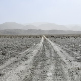 原片直出 路遇沙尘暴，震撼的荒漠之美...