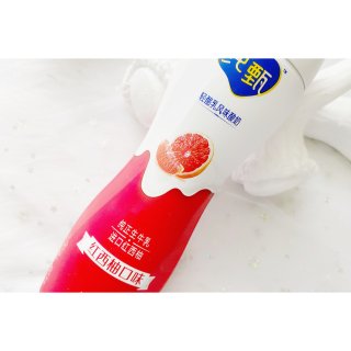 纯甄 | 满满柚子味▫️红西柚口味酸奶...