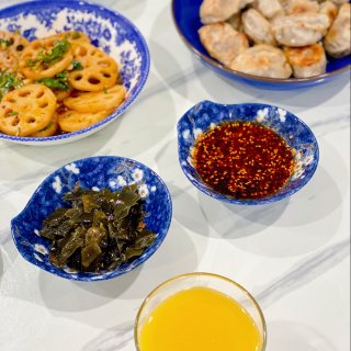 周末中式早餐🥣煎饺+凉拌藕片+葱油饼+粥...