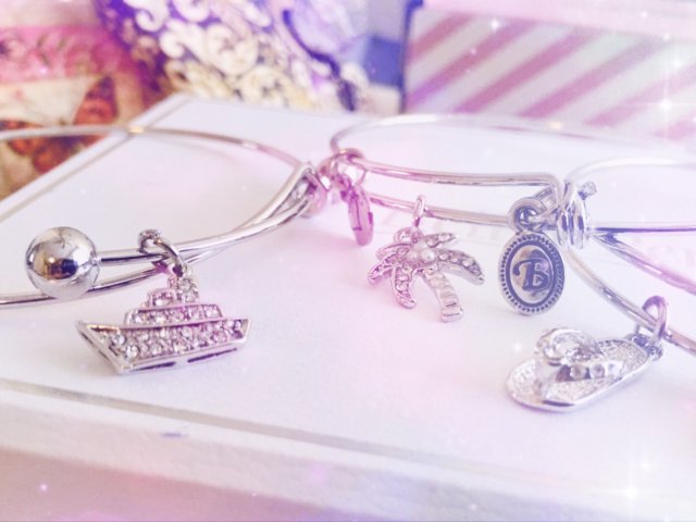 渡假風手鍊 — 郵輪紀念品