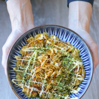 大阪烧 Okonomiyaki...