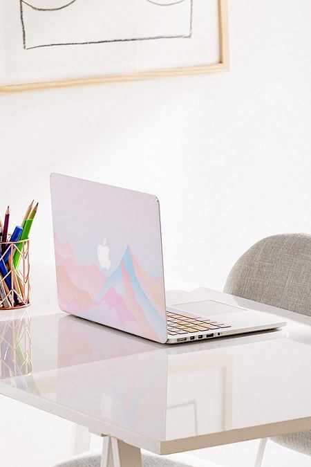 Urban Outfitters Macbook pro 贴纸