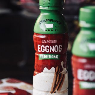 有小伙伴喜欢喝Eggnog的么？我记得我...