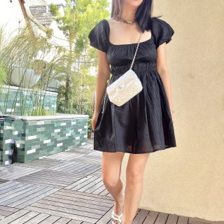 OOTD|夏日法式优雅小黑裙穿搭...