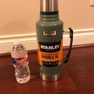 Stanley 不锈钢真空保温瓶1.9升,Amazon 亚马逊