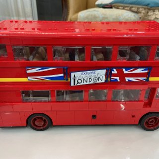 伦敦巴士完工