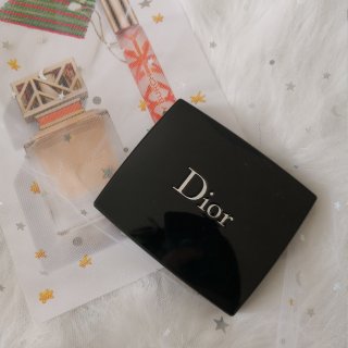 【推荐】Dior五色眼影Undress...