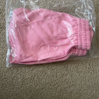 粉色短裤
