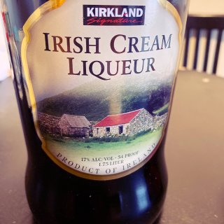 节日里的加分项～爱尔兰奶油甜酒...