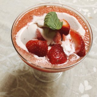 盛夏派对-草莓西瓜冰...