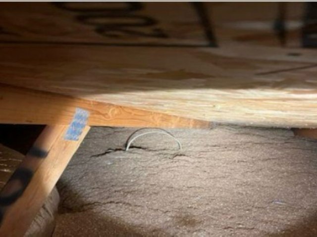 下雨天遭遇漏雨～房顶维修报告