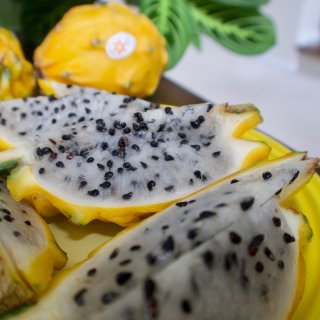 【黄色火龙果】好吃又营养的果子...