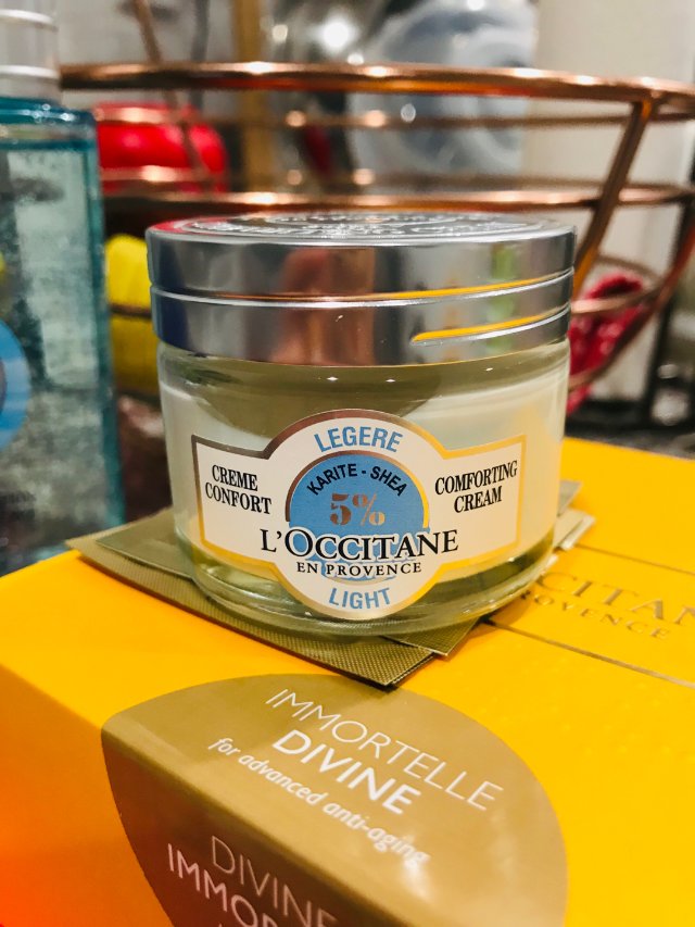 跟着省钱君买的37折的欧舒丹