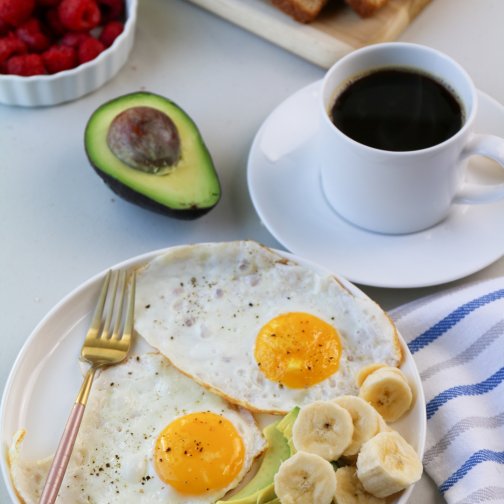 吃一餐简单的Brunch｜周末睡懒觉