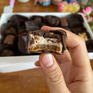 See’s Candies 💯周年新组合...