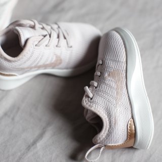 Nike控买给宝宝的第一双鞋...