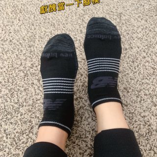 黑五開箱｜New Balance球鞋 襪...