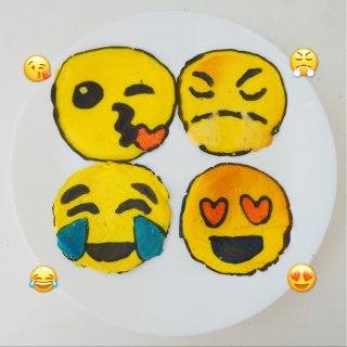 怪趣味brunch | emoji表情松...