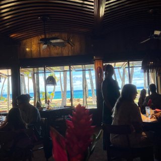 Maui 最難訂的海邊餐廳...