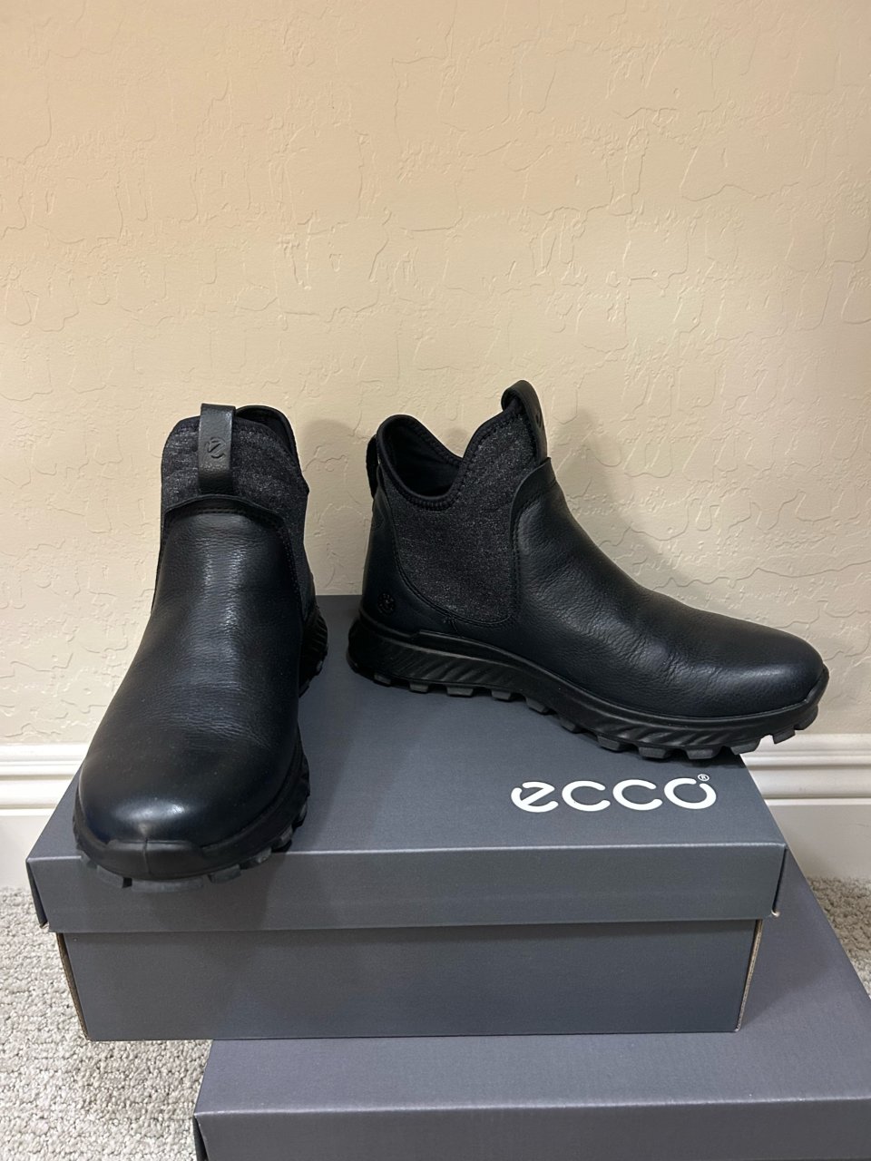 入坑Ecco才知道什么叫做世界上有两种鞋...