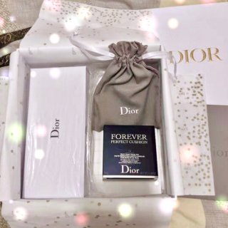 Dior任意单送的小Q香～～～...