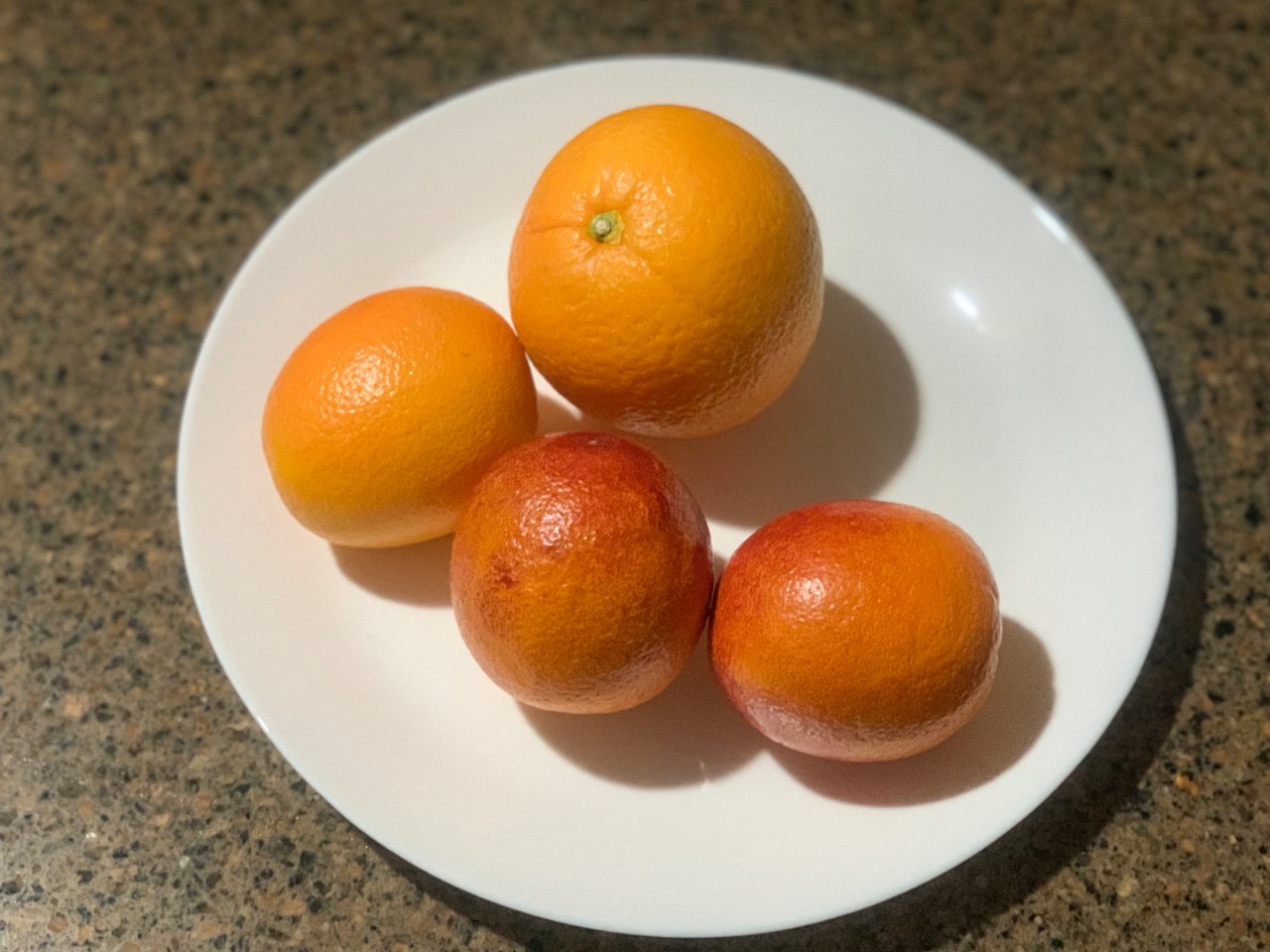 橘子不只是橘色喔...