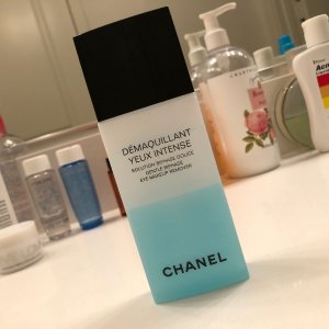 真的有那么神么？Chanel眼妆卸妆液评测。