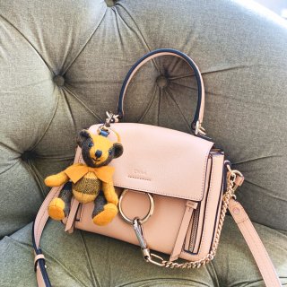 Chloe 蔻依,Mini Faye Day Shoulder Bag,Burberry 巴宝莉,Thomas Bear Charm,85美元