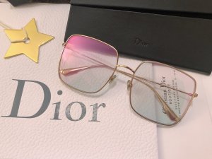 敲好看的Dior stellaire墨镜
