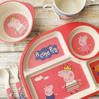 可爱的小猪佩奇餐具+佩奇字母小饼干...