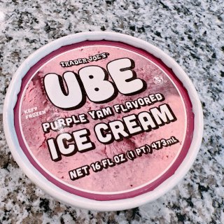 等了一年 终于吃上UBE的冰淇淋 缺德舅...