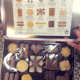 Kirkland 巧克力曲奇饼干礼盒...