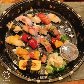 Omakase sushi好好吃...