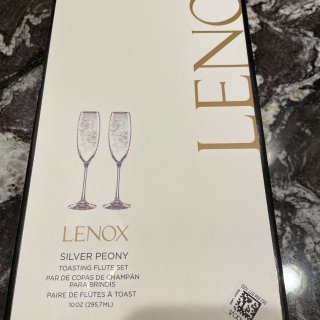 梅西捡漏Lenox的香槟杯...
