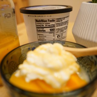 健康低脂黄桃蜂蜜酸奶下午茶...