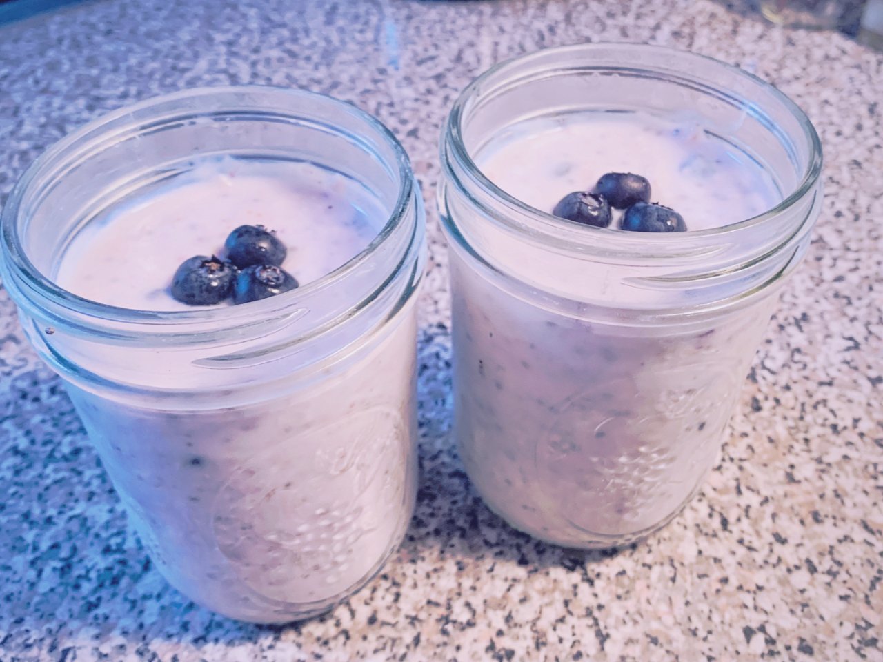 淡紫色的酸奶燕麦💜营养早餐附做法...