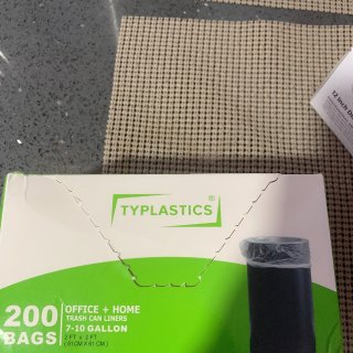 Amazon 上买的透明垃圾袋...