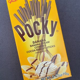 Pocky百奇巧克力香蕉味脆棒，好吃停不...
