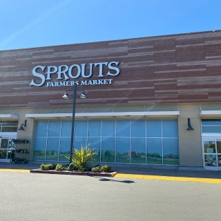 Sprouts Farmers Mark...