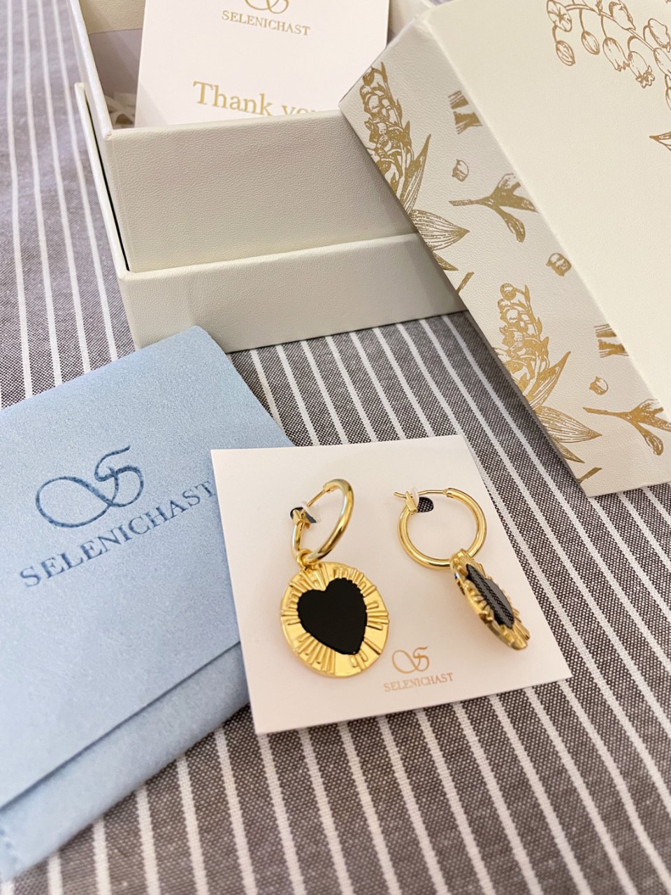 Selenichast Heart Drop Earrings For Women, 18K Gold Earrings, Hoop Earrings for Girlfriend, Dangle Earrings, Gift Ideas For Girls