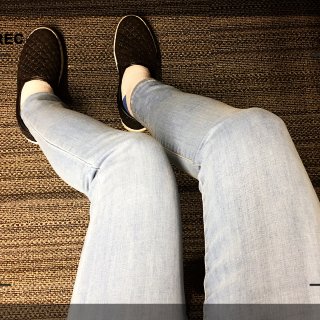 超级好穿还显瘦的H&M超弹性牛仔裤👖！...