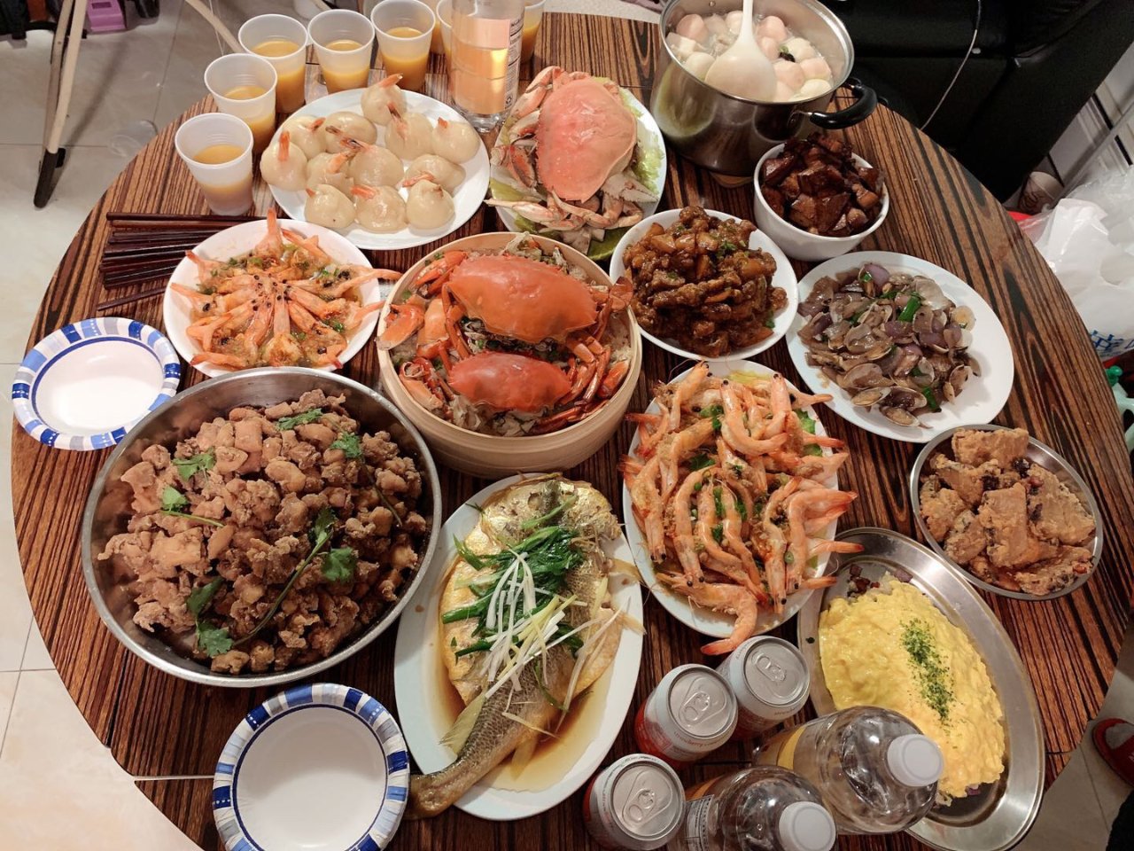 #年夜饭#一家人团团圆圆...