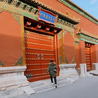 紫禁城的红墙绿瓦，春节前故宫游...