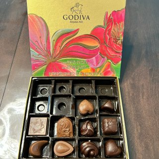
来自君君的520礼物- Godiva 巧克力🍫