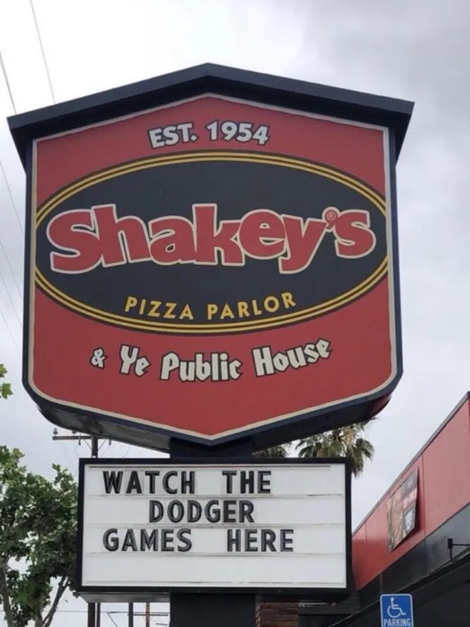 洛杉矶-Shakey's pizza...