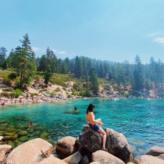 夏天的Tahoe 裸体沙滩🏖️...
