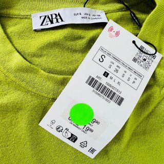 Zara | 无袖针织背心，夏天的小清新...