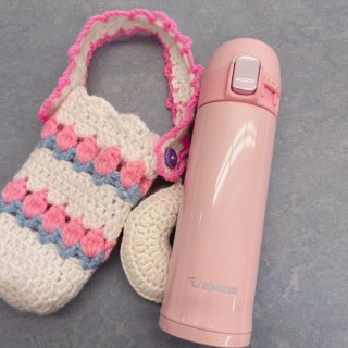 郁金香🌷瓶子保护袋+粉嫩的保温水壶...